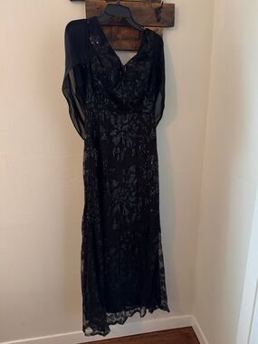 Elegant Black Sequin Evening Dress - size 10